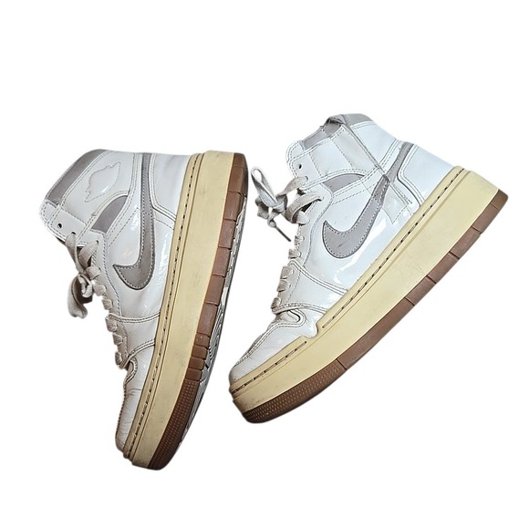 Nike Air Jordan 1 Elevate High SE DZ3744-100 Sail College Grey Gum Sz 7.5 Womens - Picture 1 of 13